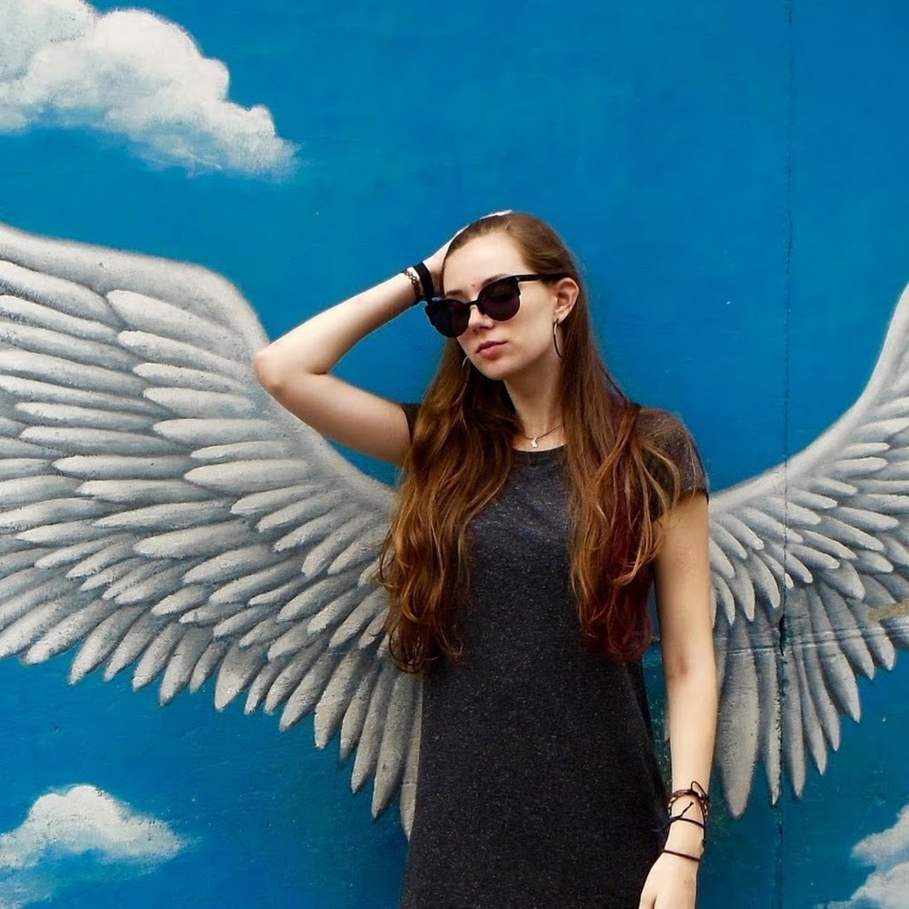 Meet your Posher, Dakota